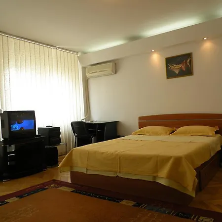 Apartment Bucharest Apartments *